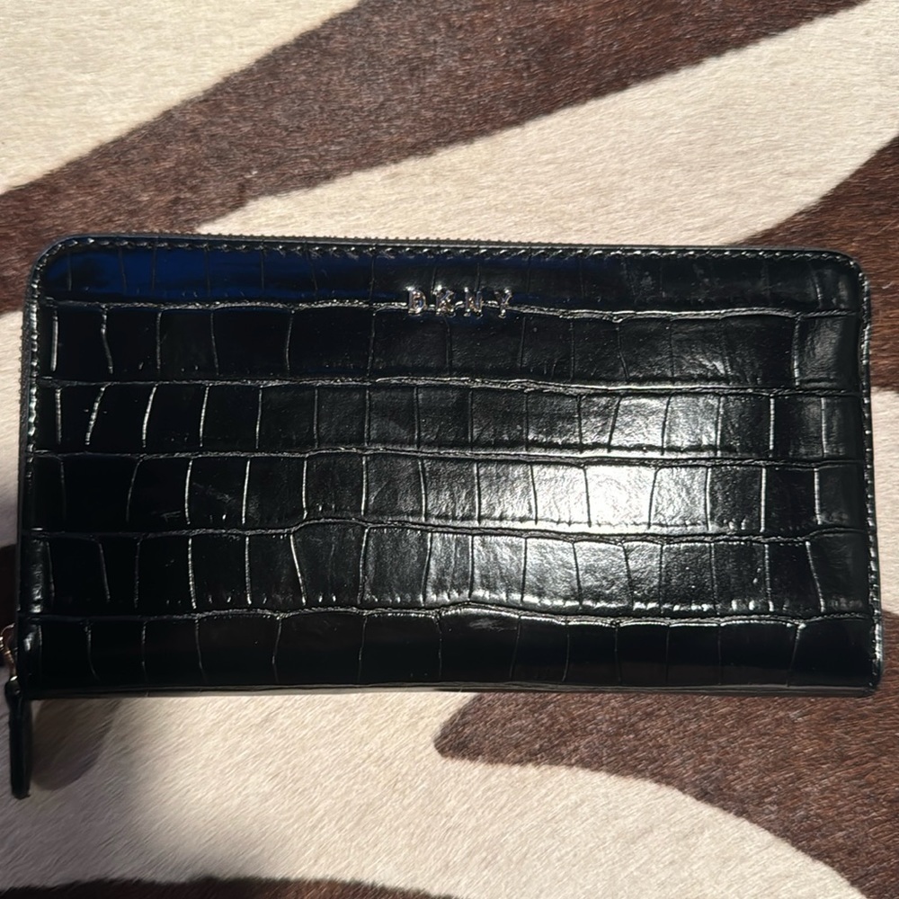 DKNY 🔥Sale🔥black wallet